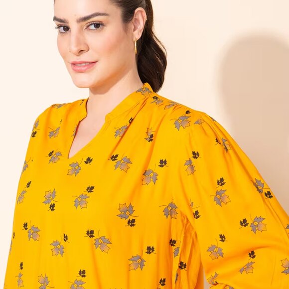 Tamsy Yellow Floral Printed Placket V-Neck Gathered Top - L NEW - Picture 3 of 3